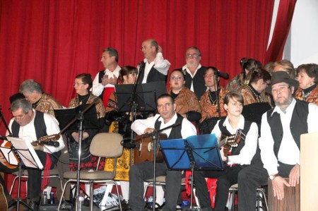 Pepe Pastor, de PANDEROS DEL RAMO en la casa de cultura de Logrosán en diciembre 2012