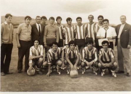 EQUIPO FUTBOL AÑOS 60
