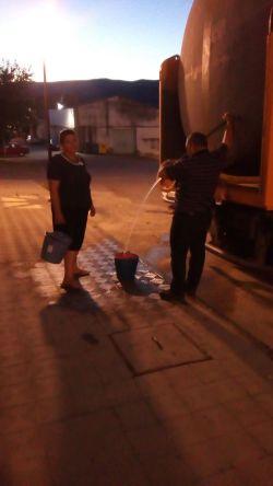 Camión cisterna en el reparto de anoche