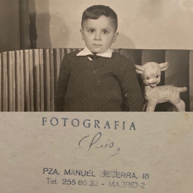 FRIYENDO BOTONES: CAPÍTULO 3 (2 DE 2)
PUERTA DE LA IGLESIA 2
LO QUE LIE